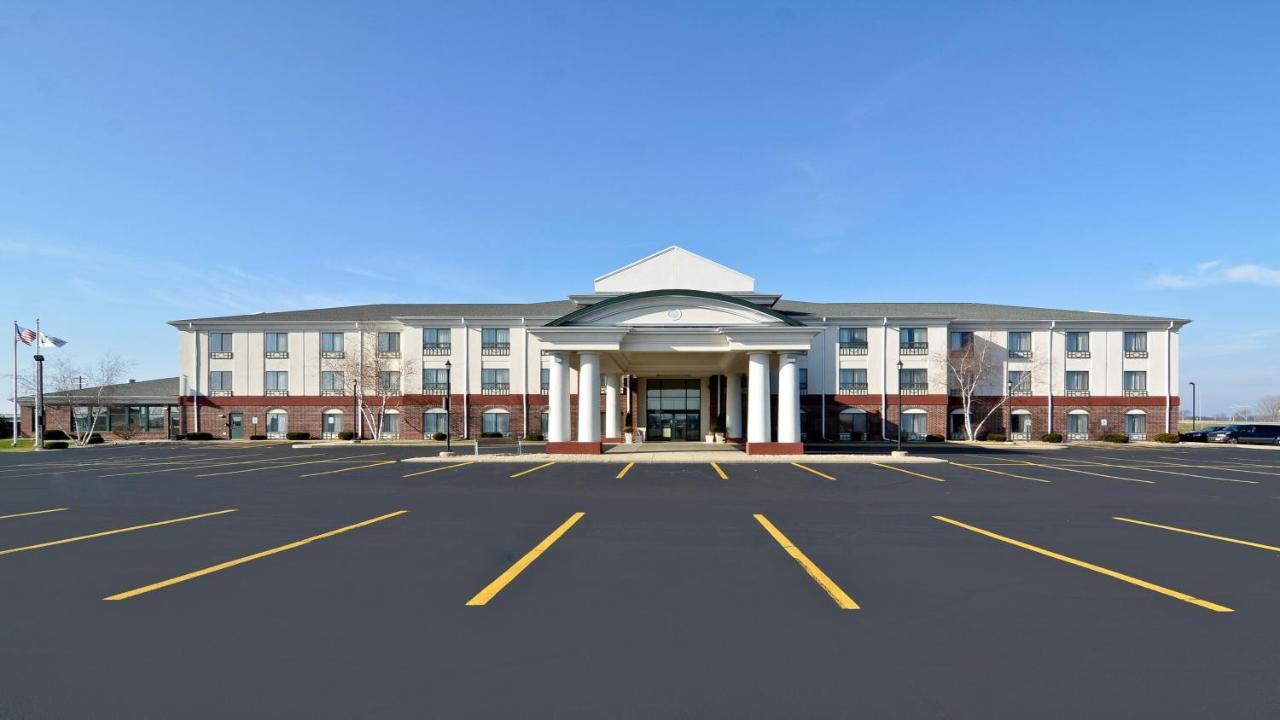 Holiday Inn Express Hotel & Suites Fort Atkinson By Ihg Exterior foto